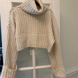 En Saison Cropped Ribbed Turtleneck Sweater - Cream